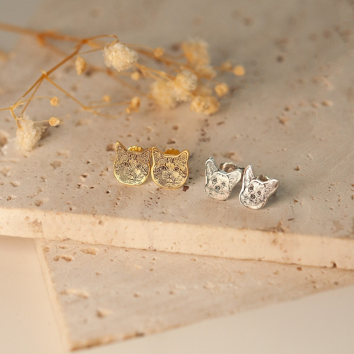 Custom pet memorial jewelry, engraved dog cat face stud earrings on dried flowers
