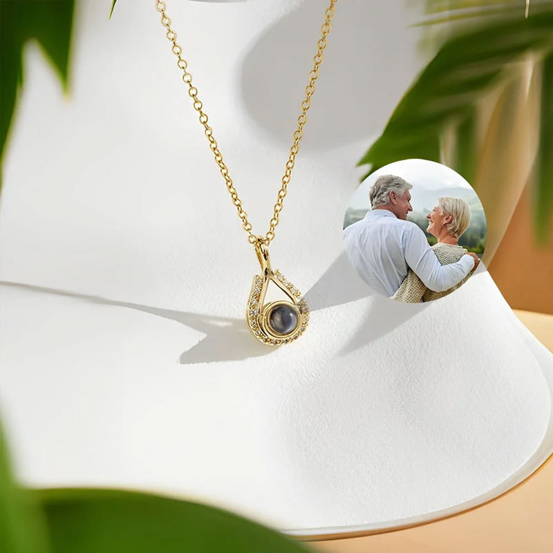 Water drop photo projection necklace, zircon inlaid teardrop memorial pendant